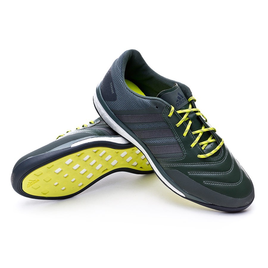 adidas boost futsal