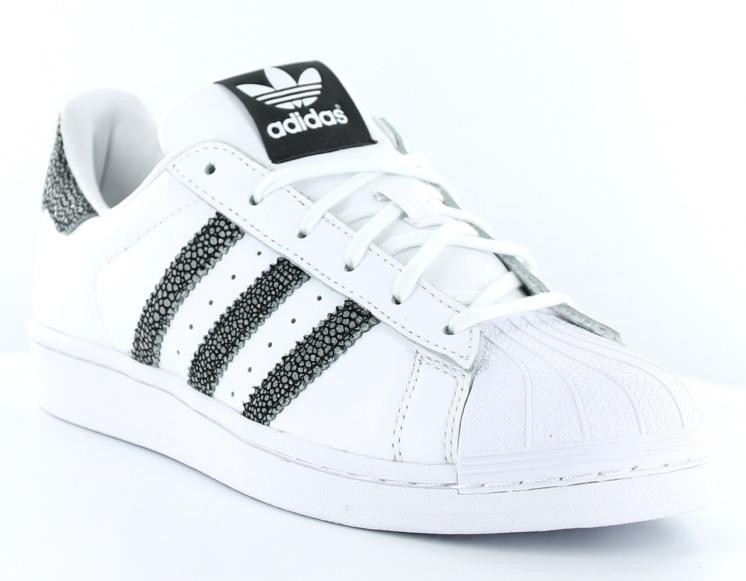 superstar blanche femme