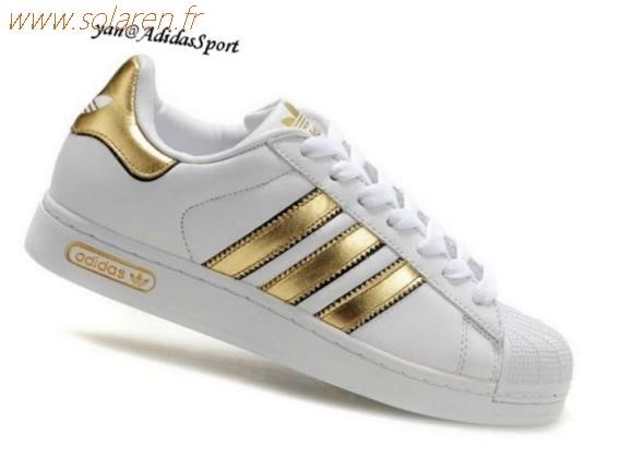 superstar femme blanche et doré