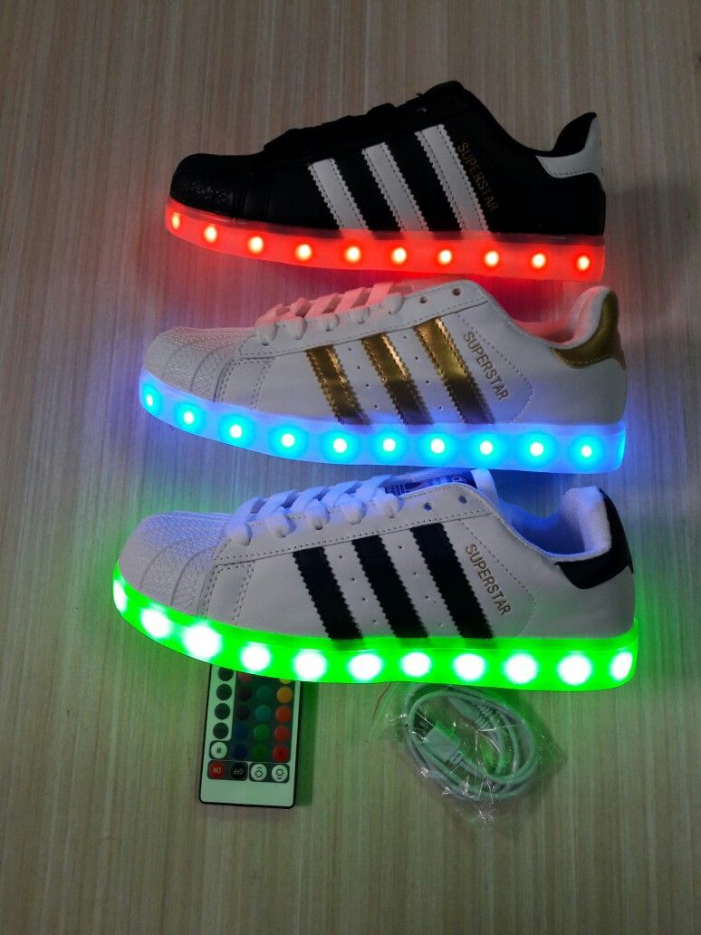 chaussure led adidas superstar