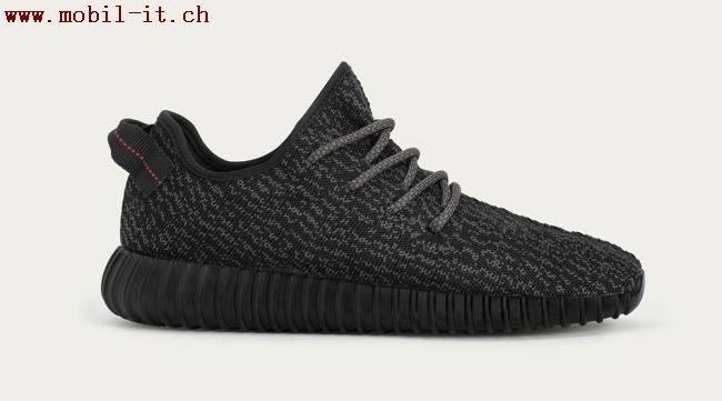 chaussure yeezy footlocker