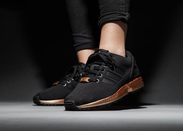 adidas femme noir et cuivre