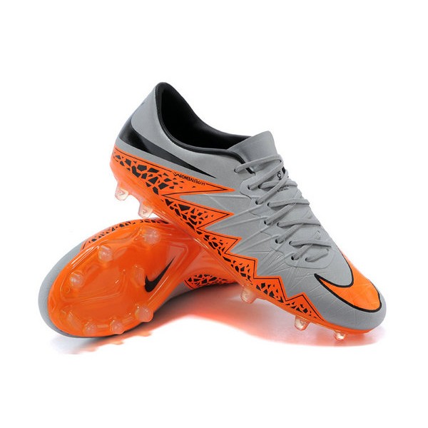 Nike Hypervenom Phatal 2 DF Leather Review Soccer